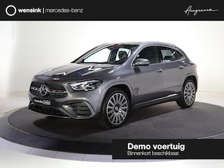 Mercedes-Benz GLA 250e Business Solution AMG | Premium Plus | Panoramaschuifdak | Head-up | Burmester | Winterpakket |