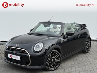 Mini Mini Cabrio 2.0 Favoured XL Adaptive Cruise Control | 360 Camera | Massagestoel | Stuur/Stoelverwarming | DAB Audio