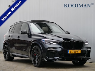 BMW X5 xDrive45e High Executive 394 Pk Automaat M-Sport / Navi / Leer / Pano-dak / Luchtvering / Stoelventilatie