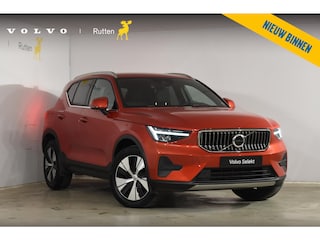 Volvo XC40 T4 211PK Automaat Plug-in hybrid Plus Bright / Navigatie / Cruise control / Harman Kardon / Stuur- & Stoelverwarming / Elektrische achterklep / Achteruitrijcamera / Elektrische stoelverst. met geheugen / Extra getint glas