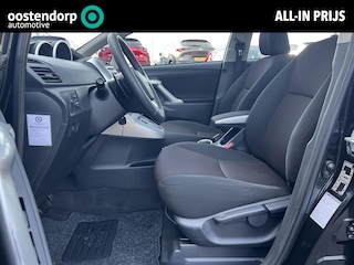 Toyota Corolla Verso 1.8 VVT-i Business Automaat | Trekhaak | Navigatie | Panoramadak | Licht metalen velgen |