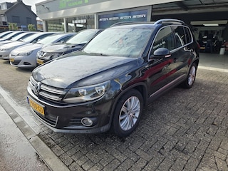 Volkswagen Tiguan 1.4 TSI Sport&Style 4motion R-line Edition | 1E EIGENAAR | 12MND GARANTIE | 4X4 | SCHUIFDAK |