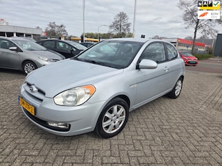 Hyundai Accent 1.4i EK 2008-AIRCO-TREKHAAK-