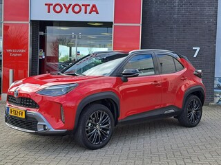 Toyota Yaris Cross 1.5 Hybrid Adventure TREKHAAK PDC ADAPTIVE CRUISE CAMERA HEAD-UP BLIND SPOT