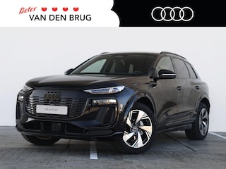 Audi Q6 e-tron S edition | 83Kwh | 252 PK SUV | Trekhaak | Optiek zwart | Donker glas achter |