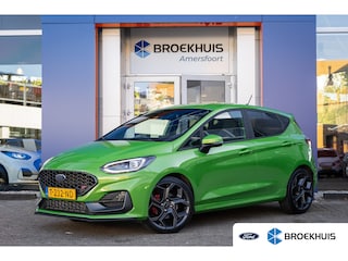 Ford Fiesta 1.5 Ecoboost ST-X | 200pk. | Winterpack | Apple Carplay/Android Auto | Camera | 18'' inch L.M. Velgen | Achteruitrijcamera | Airco (automatisch) | Matrix LED koplampen