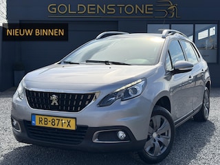 Peugeot 2008 1.2 PureTech Blue Lion 2e Eigenaar,Pano,Navi,Trekhaak,110pk,Dealer Onderhouden,Airco,Cruise,Pdc,Lm velgen,N.A.P,Recent beurt gehad,Apk tot 11-2026