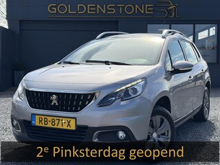 Peugeot 2008 1.2 PureTech Blue Lion 2e Eigenaar,Pano,Navi,Trekhaak,110pk,Dealer Onderhouden,Airco,Cruise,Pdc,Lm velgen,N.A.P,Recent beurt gehad,Apk tot 11-2026