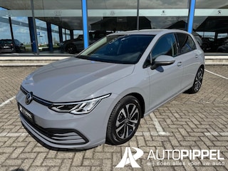 Volkswagen Golf 1.5 TSI Life | Led | Navi | App-conn. | stoelverw. | LMV