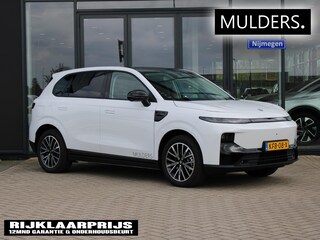 Leapmotor B10 Design ProMax 67.1 kWh NAVI / LMV / PANO