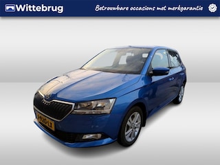 Skoda Fabia 1.0 TSI Style / Carplay / 15 Inch / Parkeersensoren / climate / Stoelverwarming