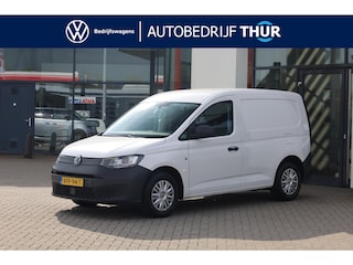 Volkswagen Caddy Cargo 2.0 TDI Economy Business trekhaak parkeersensoren door ons geleverd en onderhouden laadvloer scheidingswand
