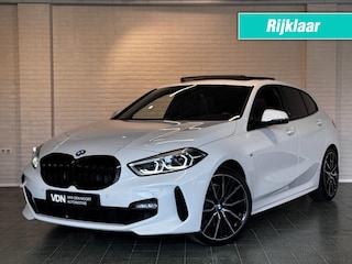 BMW 120i High Executive M-Sport Pano Sfeerv HUD Trekhaak 19''