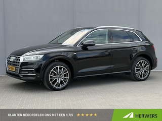 Audi Q5 50 TFSI e quattro S edition / Elektrisch wegklapbare trekhaak (1750 KG) / Achteruitrijcamera / Stoelverwarming / Navigatie / Adaptieve cruise control