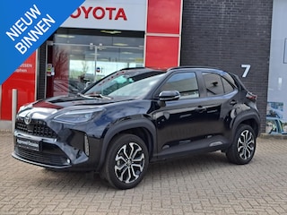 Toyota Yaris Cross 1.5 Hybrid 115 First Edition STUUR EN STOELVERWARMING ADAPTIVE CRUISE CAMERA APPLE CAR PLAY & ANDROID AUTO