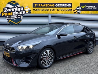 Kia ProCeed 1.6 T-GDi 204pk DCT7 GT Automaat I Schuif/Kanteldak I JBL I Elektr. Stoelen I Elektr. Klep I Stoel-Stuur-Voorruit Verwarming I Adaptieve Cruise I