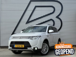 Mitsubishi Outlander 2.0 PHEV Business Edition X-Line Navi|Camera|Clima|Cruise|Trekhaak|N.A.P|APK tot 12-2026
