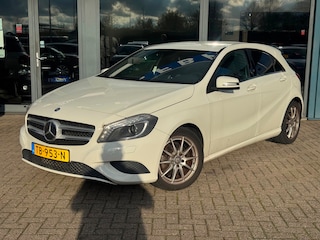 Mercedes-Benz A-klasse 180 Ambition Airco Navi Lmv 1/2 Leer