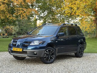Mitsubishi Outlander Sport 2.4 4WD Warrior, Airco, Schuifdak,Trekhaak