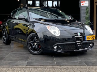 Alfa Romeo Mito 1.4 T Distinctive|Carplay|Cruise|Climate|PDC