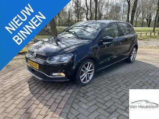 Volkswagen Polo 1.2 TSI Highline | CLIMA | 17" MIRABEAU VELGEN | STOELVERW. | MULTI STUUR