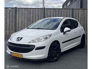 Peugeot 207 1.4 VTi Cool 'n Blue/Airco/Bluetooth/Cruise/NAP/