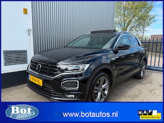 Volkswagen T-Roc 1.5 TSI Sport Business R / R-LINE / ELEK. SCHUIFKANTELDAK / APPLE CAR PLAY / NAVIGATIE / CRUISE / ECC / NL-AUTO
