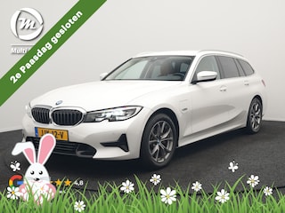 BMW 3-serie Touring 320e Sportline PHEV 204pk Dealer O.H | Lederen Sportstoelen Verwarmd | Sfeerverlichting | Apple Carplay | Navigatie | Cruise Control | Virtual | DAB |  Plug In Hybrid