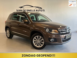 Volkswagen Tiguan 2.0 TSI Sport&Style 4Motion DSGAUTOMAAT/TREKHAAK/CARPLAY