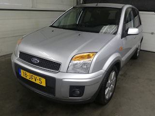 Ford Fusion 1.6-16V Futura - Trekhaak - Airco