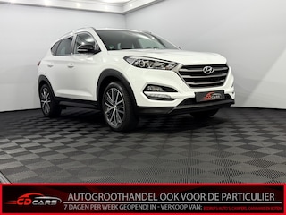 Hyundai Tucson 1.6 T-GDi Comfort Camera, Navi, Cruise control, Winterpakket, Apple carplay, Rijstrook correctie, Lichtmetalen velgen, Trekhaak