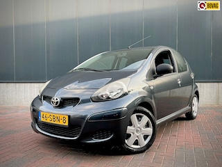 Toyota Aygo 1.0-12V Now * 1e Eig * Airco * 5-deurs * Nette Auto * Goed Onderhouden *