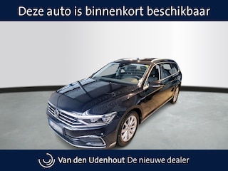 Volkswagen Passat Variant GTE 1.4 TSI eHybrid 218pk PHEV Business + / Trekhaak / iQ Light / 360 Camera  / Wordt Verwacht