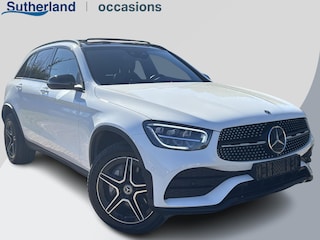 Mercedes-Benz GLC 300e 4MATIC AMG Line PHEV 320pk | Trekhaak | Panoramadak | 2 bandensets | Leder | Adaptive cruise control | Camera