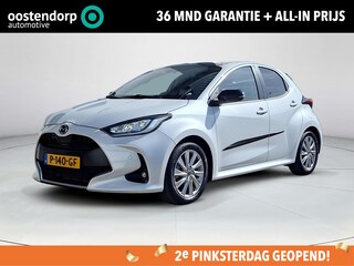 Mazda 2 1.5 Select | Stoel/stuurverwarming | Climate control | Parkeerhulp voor/achter | Head-up Display | Achteruitrijcamera | Keyless start/entry |