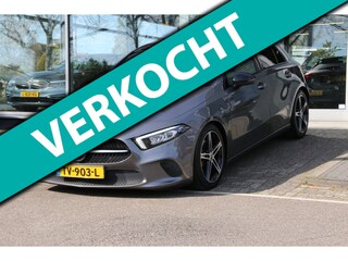 Mercedes-Benz A-klasse 220 Launch Edition PANO-DAK NL-AUTO NAP 190PK!