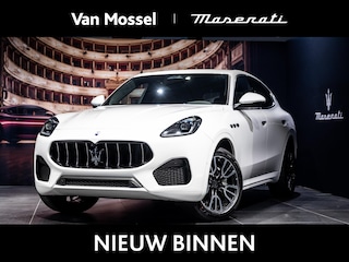 Maserati Grecale 2.0 MHEV Base | 300pk | 360 Surround camera | Q4 aandrijving | stoelverwarming |