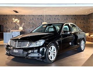 Mercedes-Benz C200 Automaat I Facelift I Dealeronderhouden