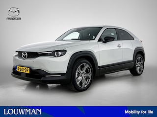 Mazda MX-30 e-SkyActiv 145 First Edition 36 kWh WLTP actieradius: ± 200 km Laadtijd AC van 20% tot 80% in 03:00 Laadtijd DC van 20% tot 80% in 00:36 WORDT VERWACHT Locatie Mazda RIJEN Adres: Parallelweg 49, 5121 LD Rijen
