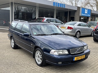 Volvo V70 2.4 Europa Bluetooth Youngtimer