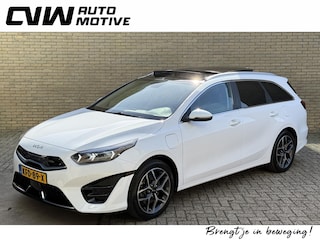 Kia Ceed Sportswagon 1.6 GDI PHEV ExecutiveLine | Facelift model | Panoramadak | Lederen bekleding | Navigatie | Adaptieve cruise | Lane assist | Trekhaak afneembaar | Stoelverwarming&koeling | Stuurverwarming | Dodehoekdetectie | Camera | Elektrische achterklep | Apple CarPlay / Android Auto | Keyless entry&start | LED | DAB | Volledig dealeronderhouden | Fabrieksgarantie