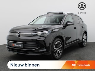 Volkswagen Tiguan 1.5 eHybrid Life Edition 204PK DSG Pano-Schuifdak, Trekhaak, 19" LM Velgen, Navi via apple carplay/android auto, Stoel-stuurverwarming, Keyless, Elektr. Achterklep, Side Assist