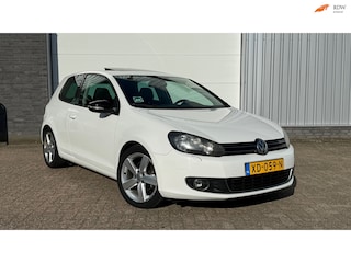 Volkswagen Golf 6 1.2 TSI Highline PANO STOELVERW GOED RIJDEND
