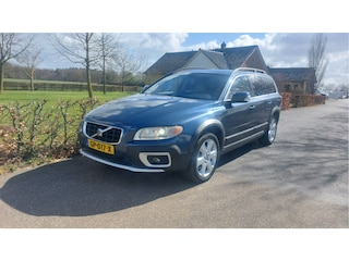 Volvo XC70 2.4 D5 Momentum CLIMA/NAVI/XENON BJ 2008