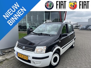 Fiat Panda 1.2 Alessi | Limited Edition | Apple Carplay & Android Auto | Parkeersensoren | Airco