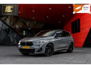 BMW X2 M35i | Alcantara stoelen | Schuif/kantel dak | Stoelverwarming | HUD