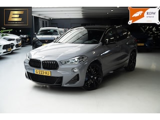 BMW X2 M35i | Alcantara stoelen | Schuif/kantel dak | Stoelverwarming | HUD
