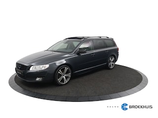 Volvo V70 2.0 T4 Dynamic Edition | Panoramadak | Trekhaak | Stoelverwarming | Adaptieve cruise control | Keyless | Parkeersensoren voor en achter |