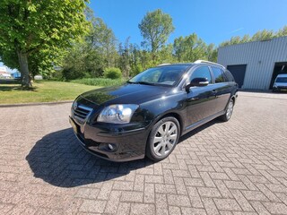 Toyota Avensis Wagon 2.0 VVTi Luna Business LEDER STOELVERWARMING CLIMA NAVI CRUISE