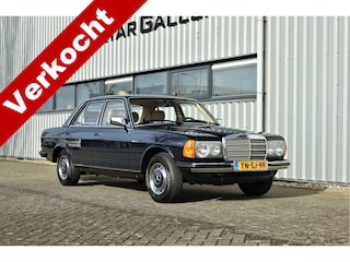 Mercedes-Benz 200-serie 200-280 (W123) 230 E 134567km Belastingvrij